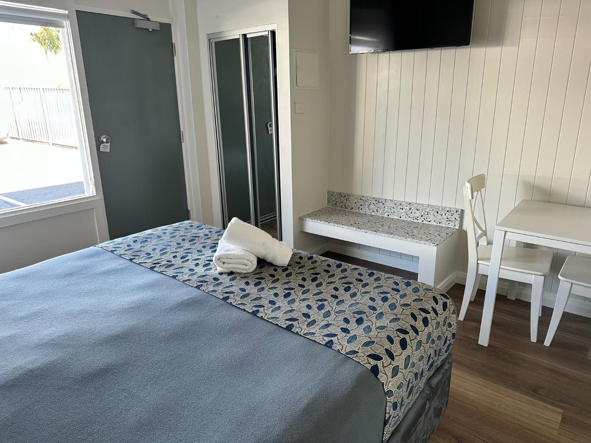 Surf Motel 4*